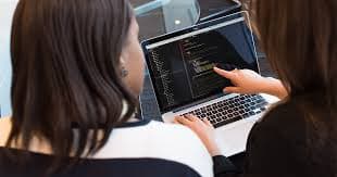 How AI Is Transforming Mobile App Development in Dubai?
